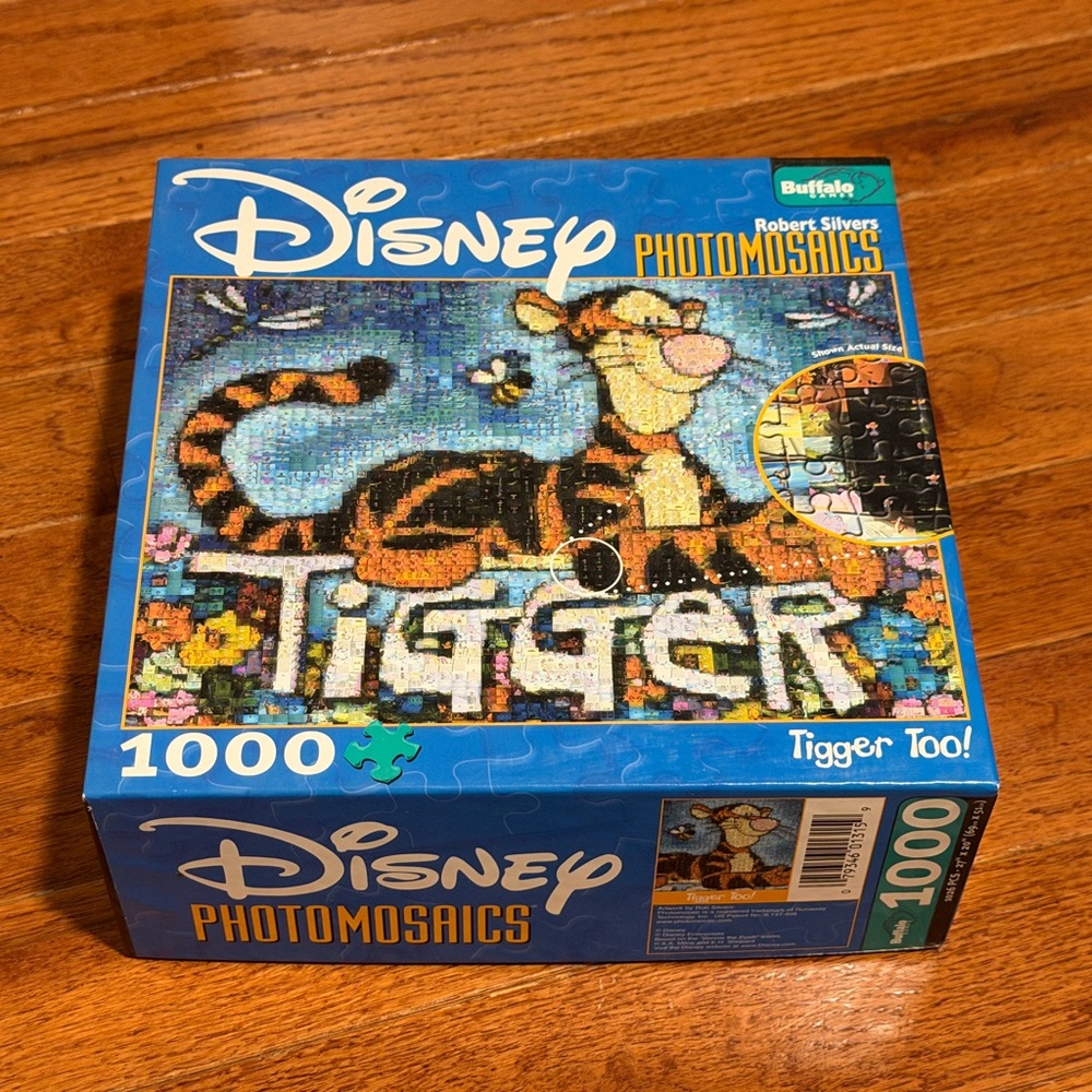 Disney Tigger Photomosaic Puzzle - Blue and Orange